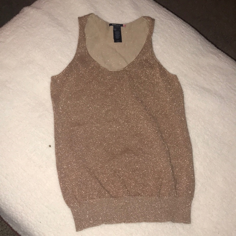 Sprakly tank for women